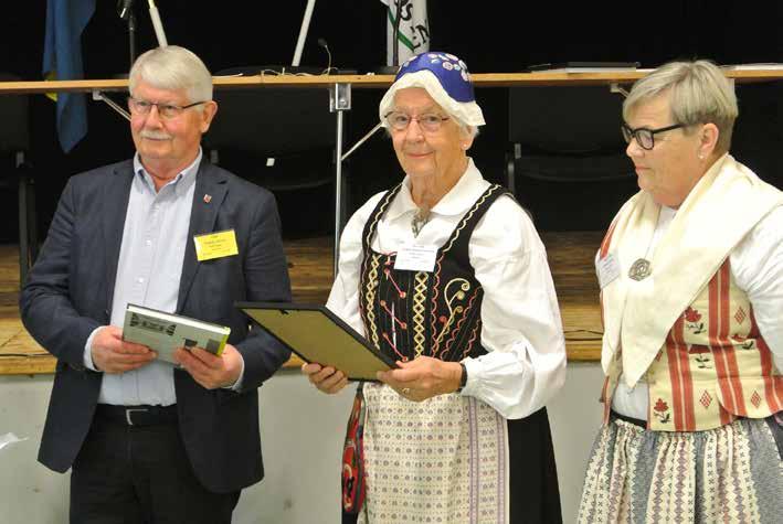 Tidskrift för hembygdsarbete, natur- och kulturminnesvård utgiven av Västergötlands Hembygdsförbund Nr 3 Årgång 74 2019 Skara Gille Årets Hembygdsförening.