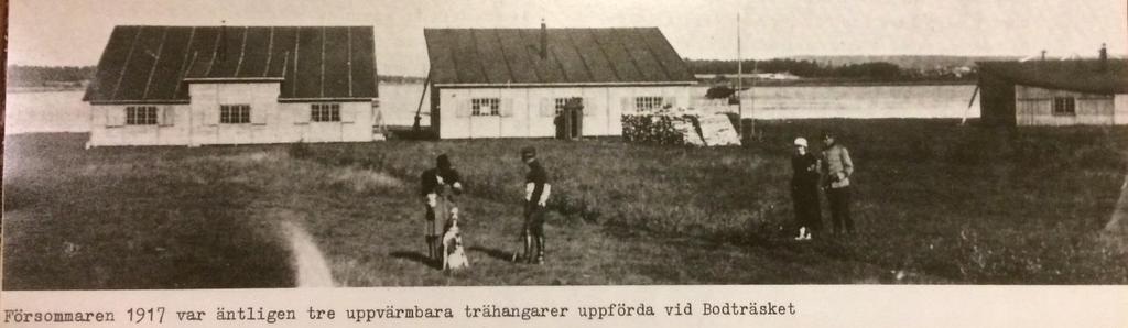 Det enda säkra är att texten på fotot är skriven av Elis Nordqvist som troligen också är fotografen.
