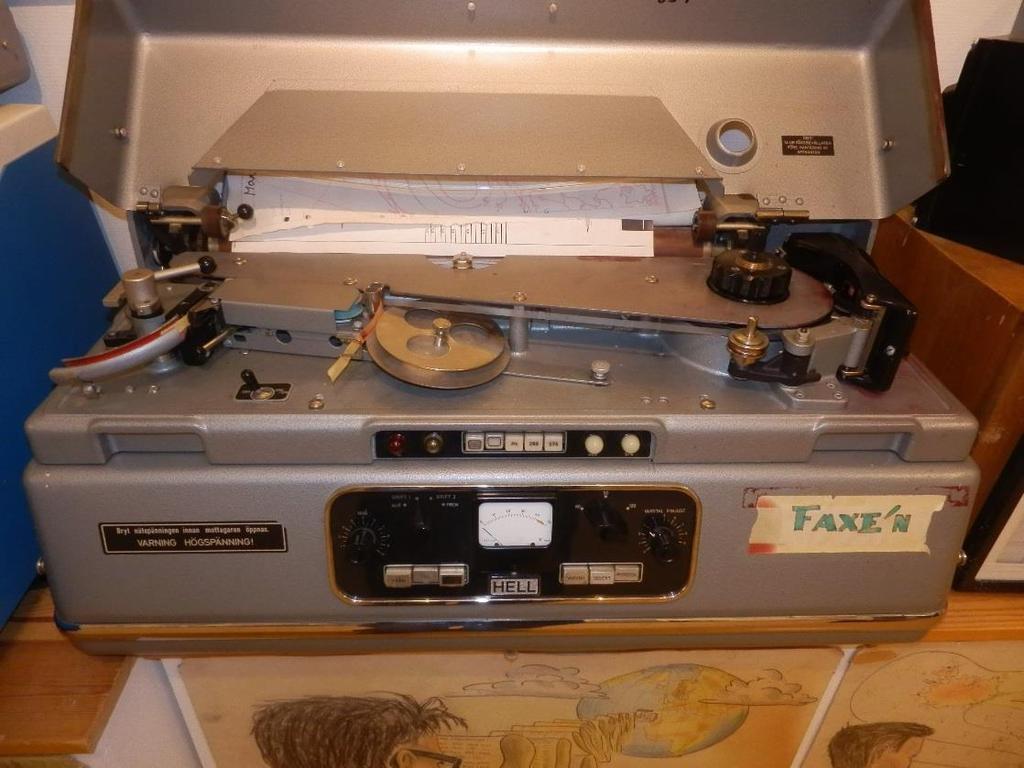 På 1960-talet började de första numeriska prognosberäkningarna, gjorda med datamaskiner i Stockholm, att nyttjas tillsammans med de manuellt gjorda prognoskartorna på SMHI och på militära