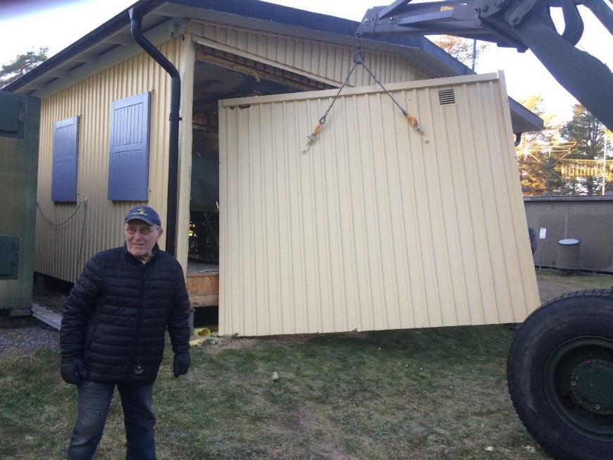 Den modell av framkroppen till S 18 som Flygmuseet fick efter inspelningen av filmen Tre kärlekar