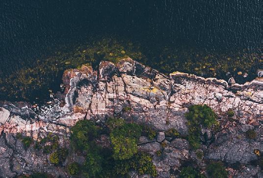 5 TYPER AV ÅLDRANDE. KOLLAGENNEDBRYTNING. GLYKERING. PIGMENTERING. ANTIOXIDANTSKYDD. KÄNSLIGHET. Kollagen är det vanligast förekommande proteinet i huden och ger struktur, elasticitet och stadga.