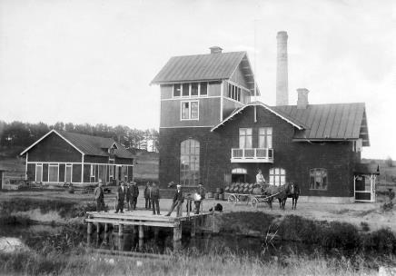 skadligt inflytande på befolkningen vid Åkersbro varje år den 20 september, vilken genom det liv som där förs utgör en skamfläck för Åkers kommun.