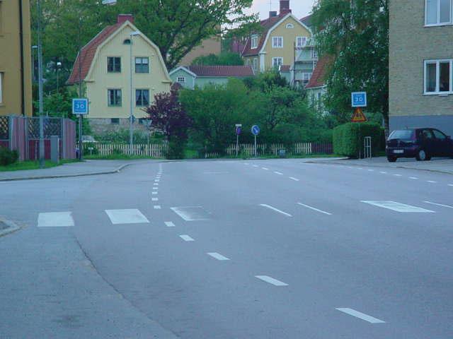 Den vanligaste vinden i Karlskrona är sydvästlig vilket gör att denna del av staden är väldigt utsatt för väder och vind. 1.