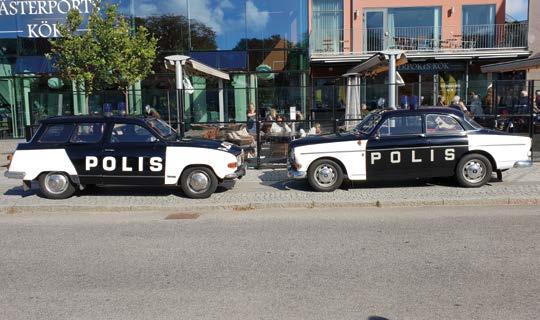 Foto: Dick Nicklasson Saab och Volvoträff i Varbergs hamn - 180915 Traditionen har nu satt sig och för fjärde året ordnades denna träff i Varbergshamn.