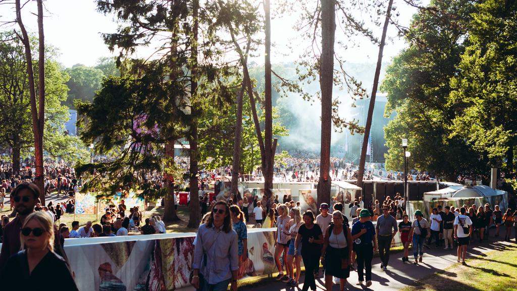 För trettonde året i rad gör den mångfacetterade festivalen Way Out West en takeover av vackra Slottsskogen och hela Göteborg i sommar.
