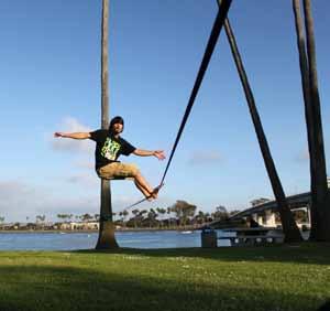 Slackline Dagens ungdom har alldeles för mycket att göra med Minecraft, Facebook och Viber för att ha ro till