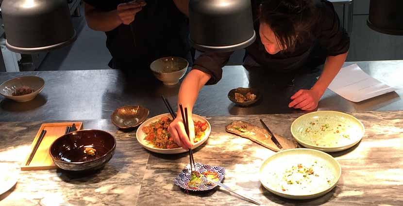 Under året har projektet Scary Seafood arrangerat flera workshoppar, bland annat en där kockar från restaurang Vrå höll i en kulinarisk matverkstad med bland annat sjögurkor och strandkrabbor.