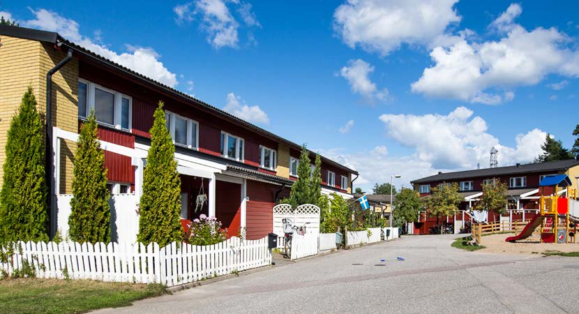 Bostaden För de flesta är boendet en av de största utgifterna. Här kan du läsa om olika typer av boenden och vad som är bra att tänka på när du ska välja. Läs mer www.elpriskollen.se www.omboende.