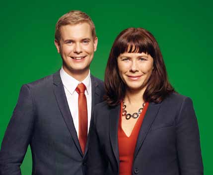 foto: mattias edwall Språkrör Gustav Fridolin och Åsa Romson Vill du kontakta