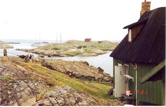 det första man möter av skärgården runt Hallands Väderö.