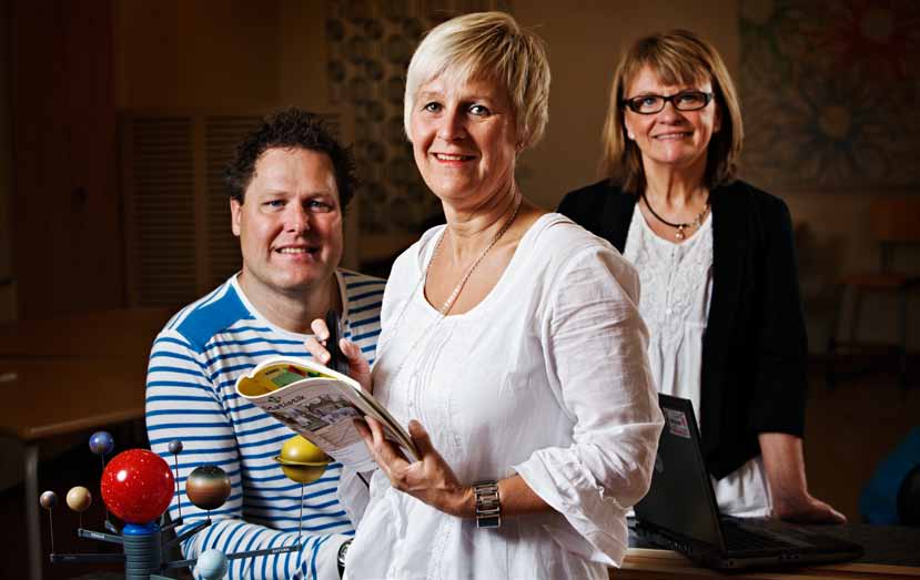 Specialpedagogerna Hans Burefjord och Monica Nyberg, samt elevhälsans Anna-Lisa Wikström är viktiga motorer i skoldatateket i Sundsvall. skapen vidare, säger Monica Nyberg, också specialpedagog.