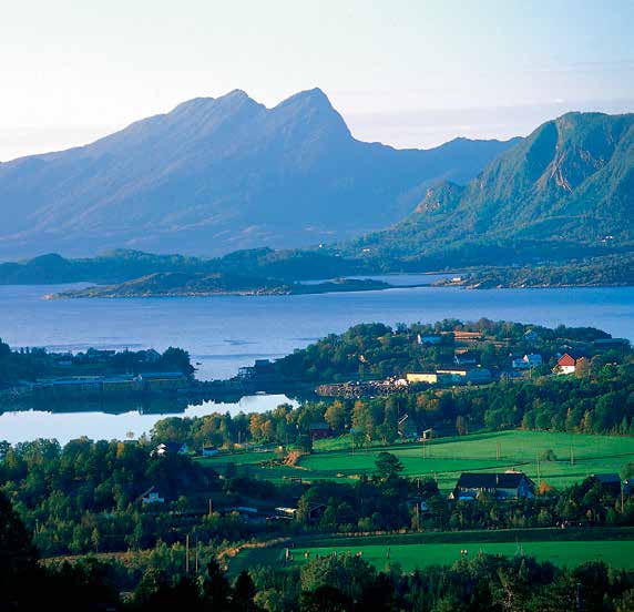 Gränshandeln med Norge En genväg mellan tulltopparna Cigaretter Cigaretter Cigaretter Cigaretter Läsk Cigaretter Cigaretter SNUS Godis Godis Godis Godis OST SNUS Godis Godis Godis SNUS SNUS SNUS SNUS