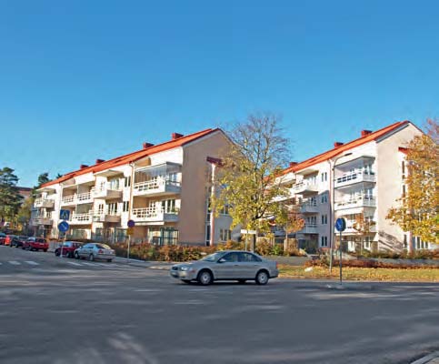 Grannskapet Tamburen består i vårt arbete av två delar, undersökningsobjektet nära Lövstavägen med ett bullerutsatt bostadshus och referensobjektet i bullerskyddat läge.