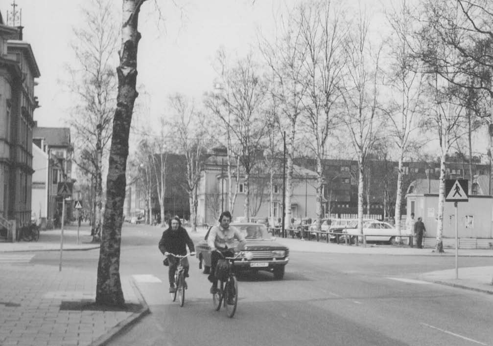 Ett viktigt mål för att kunna uppfylla visionen är att skapa en attraktiv stad, bland annat genom att ge stalta stadens offentliga rum med omsorg utifrån befolkningens