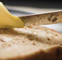 Bröd, flingor, gryn, pasta och nudlar med mera får märkas med Nyckelhålet om de innehåller tillräckligt med fullkorn och mindre av salt och socker.