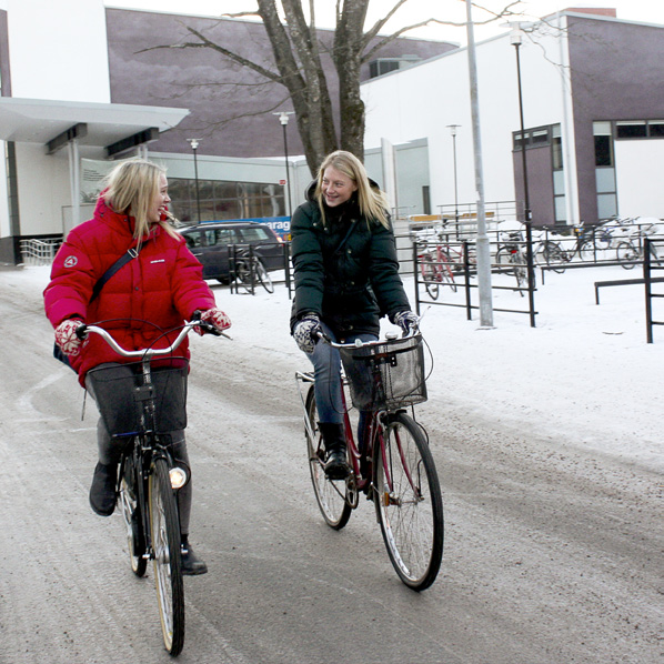 I don t believe in Peter Pan, Frankenstein or Superman. All I wanna do is bicycle, bicycle, bicycle. Queen, rockgrupp KLURIGA OCH INTRESSANTA EXPERIMENT 1.