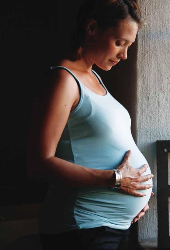Under graviditeten börjar många fundera över sina matvanor. Kanske gäller det även dig. Tidigare har du bara behövt tänka på dig själv.