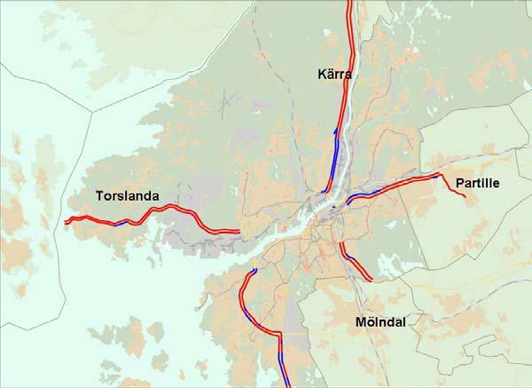 De höga restidskvoterna för kollektivtrafiken i Göteborg beror dels på trängseln inom centrala Göteborg, kollektivtrafikens medelhastighet är 13 km/h, dels på brister i anslutningen mellan det