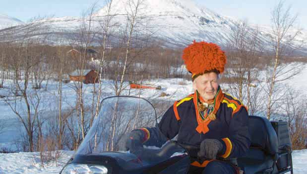 Vid 75 års ålder är Henrik Sarri fortfarande aktiv i familjeföretaget som guide.