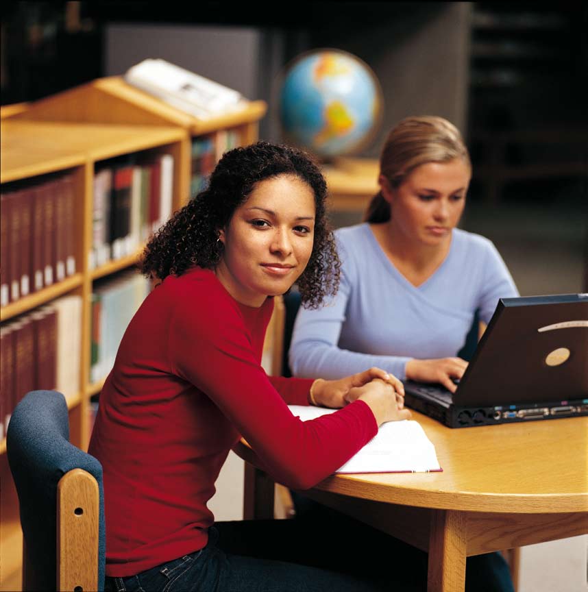 Microsoft Academic Select Agreement Det här eviga licensprogrammet passar kvalificerade institutioner med 250 eller fler datorer.