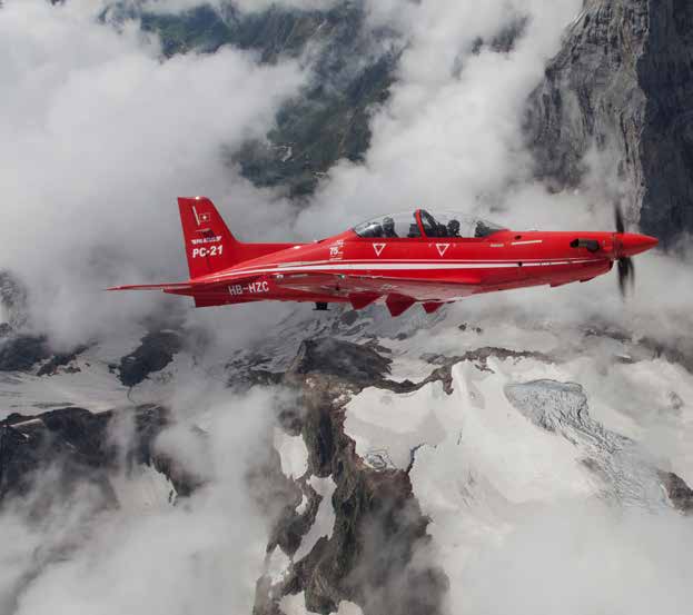 framgångsrika skolflygplanen PC-7 MkII och PC-9M. När de första Pilatus PC-21 levererades 2008 var det inte vilket skolflygplan som helst som kunden fick i händerna.