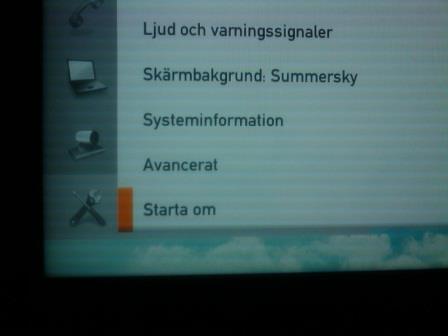 av pil-knapparna. Tryck på pil höger 2. Gå till Starta om och tryck OK.