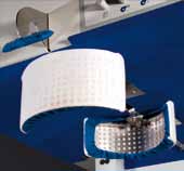 BELT DRIVE O-STRETCH D-AIRFLOW VEIT 8363 BASIC Versionen VEIT 8363 BASIC pressar alla sorters ytterplagg med perfekt resultat.