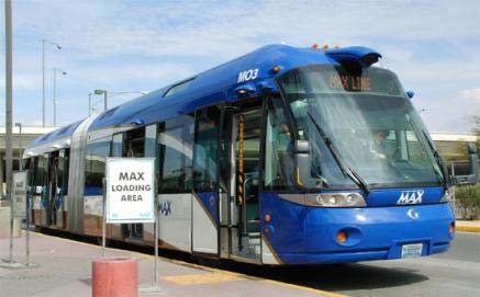 Figur 9. Buss i BRT-trafik i Las Vegas. Foto: sf.streetsblog.