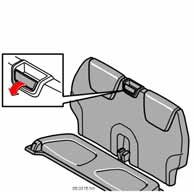 Säkerhet Barnsäkerhet VARNING! Om din bil är utrustad med ett extrasäte, måste bakluckan vara försedd med en låscylinder.