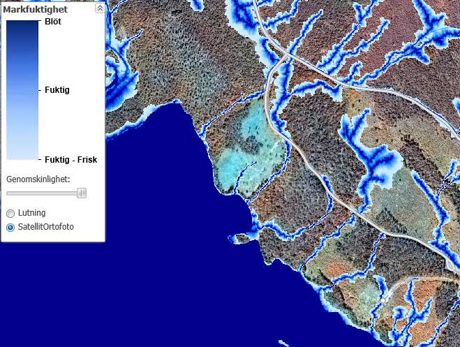landskapet. Markfuktighetskartan finns både med Satellitortofoto och Lutning i bakgrunden.