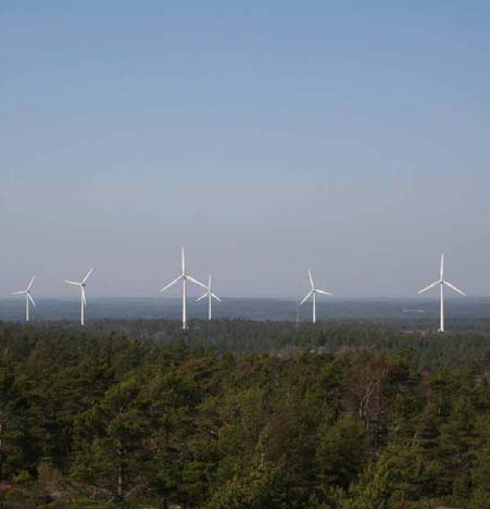 Mungseröd, Tanum, Västra Götalands län Foto Eolus Vind På en skogklädd bergsplatå i Tanums kommun, ca 75 m över omgivande terräng.