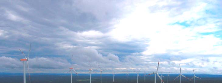 Nordschwarzwald, Tyskland Foto wat/mfg Drygt 40 km VSV Stuttgart i norra Schwarzwald mellan Pforzheim i nordost och Freudenstadt i syd.