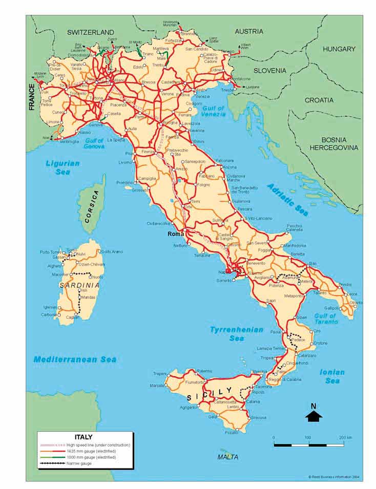 Huvudstråket för de italienska höghastighetstågen är Salerno Neapel Rom Florens Milano Turin. Den blev inte helt klar förrän 2009 med sträckan Florens Bologna som nästa helt är förlagd i tunnel.