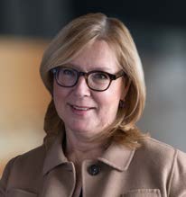 LTIP 2014 Årsstämman 2014 beslutade att godkänna ett nytt långsiktigt, prestationsbaserat incitamentsprogram LTIP 2014 för medlemmar av bolagsledningen och ett antal nyckelpersoner inom Lundin
