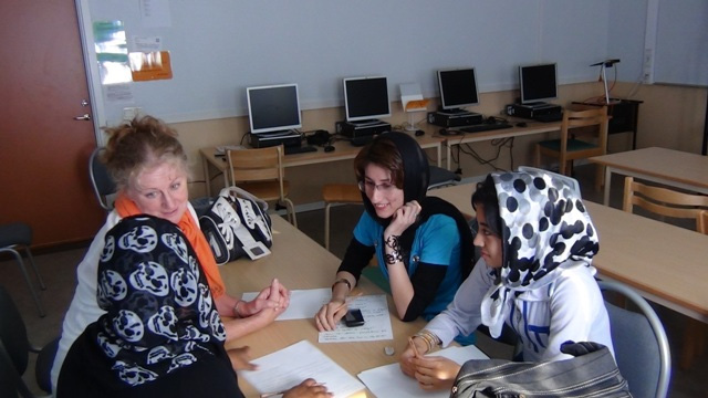 I samarbete med Strömsund kommun gjordes intervjuer i fokusgrupp och grupparbeten med film som tema. Arbetet gjordes både i blandad grupp och uppdelade i en tjej- och en killgrupp. Bild 4.