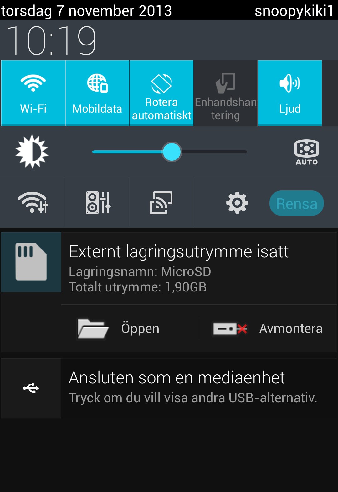 Snabbordbok Bluetooth Meddelandefönster Meddelandefönster kommer att visas under snabbinställning för uppmaningar eller uppdateringar av