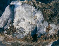 5 Indicated 884 000 152 0.9 0.5 1 203 000 153 0.9 0.5 Inferred 617 000 130 0.8 0.4 I dagsläget finns tre kända mineraliserade zoner i Taivaljärvi innehållande silver, guld, zink och bly.