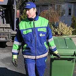 Övriga städer följde slag i slag, och i början av 1900-talet hade flertalet någon form av organiserad sophantering. Sedan dess har mycket hänt och idag utgör soporna en resurs.