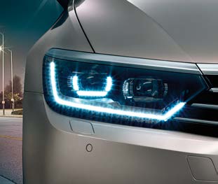Volkswagen satsar också stora resurser på att göra bilarna mer miljövänliga, bränslesnålare och säkrare. Självklart utan att förlora den körglädje som är förknippat med Volkswagen.