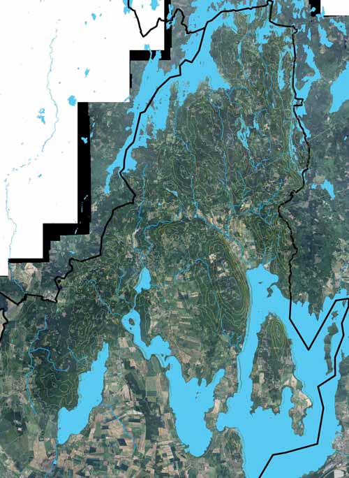 SPRICK- OCH SJÖ- LANDSKAPET Norra delen av Kristianstads kommun utgörs av landskapstypen Skånes sprick- och sjölandskap. Området karakteriseras av skog, berg och vatten.