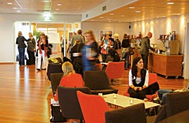 l Morgondagens givare Så tar ni tillvara på ungas idéer Är det någon skillnad på olika generationer egentligen? Det undrade Angeli Sjöström som föreläste om Nästa generations engagemang.