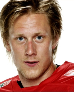 JONATAN BREMER Born: 1984 Youth team: Tranås AIF Seasons in SIK: