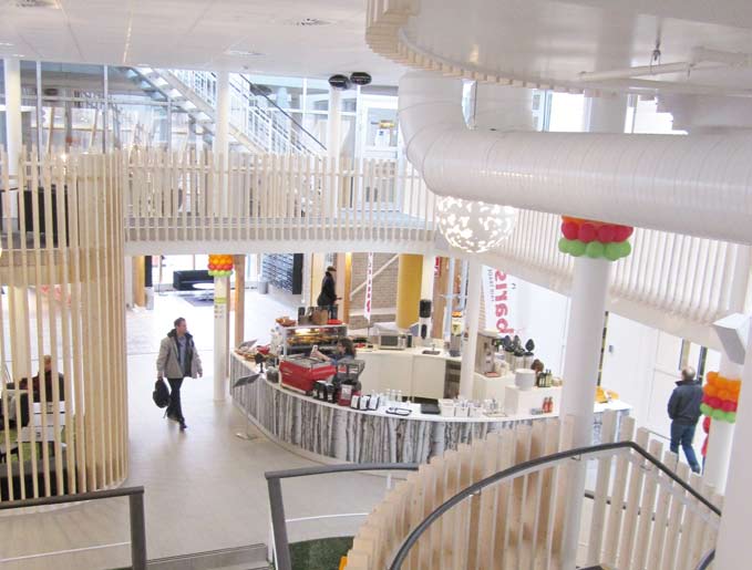 Reportage IDEON där entreprenörer får vingar IDEON företagshotell i Lund är en av Europas mest framgångsrika mötesplatser för entreprenörer, visionärer och redan etablerade företag.