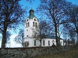Breds kyrka 1836-37 Breds kyrka, som ligger två mil nordväst om Enköping vid gränsen till Västmanland, byggdes 1836-37. På samma plats låg tidigare en kyrka från 1300-talet.