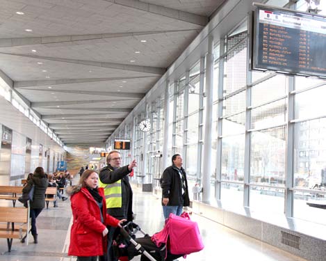 SAMRÅDSHANDLING del 2 UTMANINGAR OCH MÅL Mål Resandet i Järfälla ska klimatanpassas med ökad andel gång-, cykel- och kollektivtrafik.