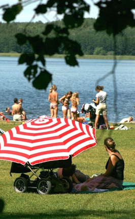 SAMRÅDSHANDLING del 3 FRAMTIDSBILDER I Framtidsbild stråk är bebyggelsestrukturen till stor del medeltät med två till fem våningar.