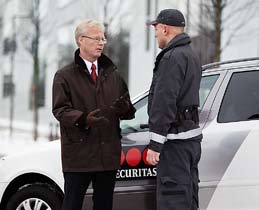 2 VD har ordet Ett kärvt men framgångsrikt år Vår övertygelse är att vårt fokus på långsiktig lönsamhet driver utvecklingen av säkerhetstjänster och ökar aktieägarvärdet.