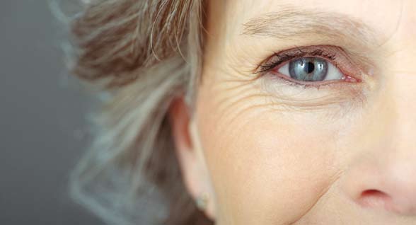Synen Synen påverkas av det normala åldrandet även om personen inte har en ögonsjukdom. Äldre personer behöver mera ljus för att se lika bra som yngre.