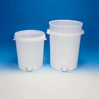 143A 143B 143E 143F 143 143G 143-2 143-1 142F 142F Plastskrapa, för slungare och honungskärl, ett litet praktiskt redskap som sålts i 10.000-tal. Prova!