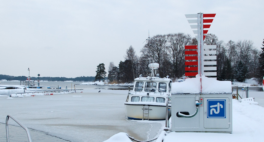 Riksdagens definition av miljökvalitetsmålet Halterna av gödande ämnen i mark och vatten ska inte ha någon negativ inverkan på människors hälsa, förutsättningar för biologisk mångfald eller